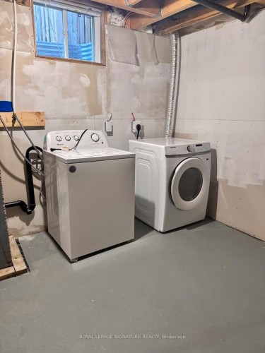 Bsmt-285 Mississaga Street, Oakville, ON - Indoor Photo Showing Laundry Room