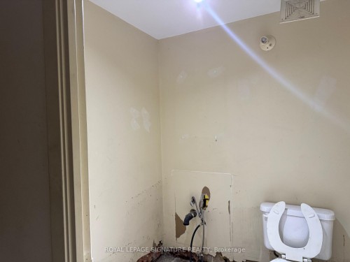 Unit 1B-801 Dundas Street E, Mississauga, ON 