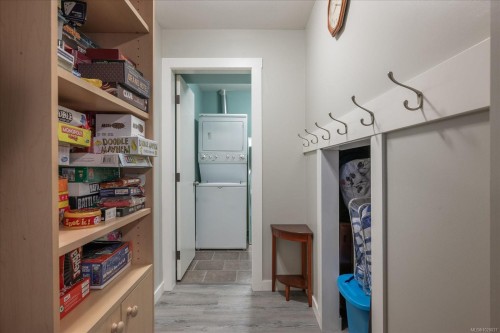 5265 Toms Trnabt, Nanaimo, BC 