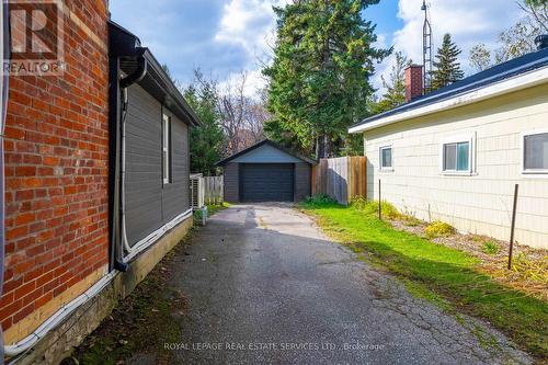 2834 County Road 124 W, Clearview, ON - Outdoor With Exterior