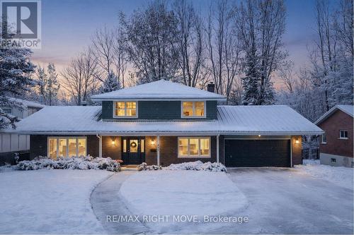 407 BAY STREET  Orillia, ON L3V 3X5