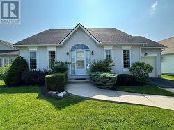 3 EMPIRE COURT  Loyalist (Bath), ON K0H 1G0