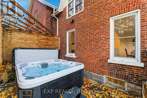 7823 Bickle Hill Road, Hamilton Township, ON - Outdoor With Exterior