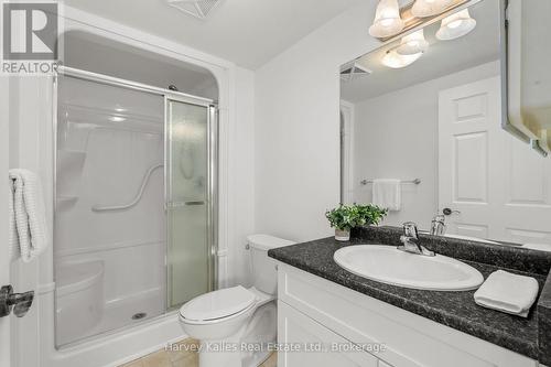 Primary bedroom ensuite - 205 - 26 Dairy Lane, Huntsville (Chaffey), ON - Indoor Photo Showing Bathroom