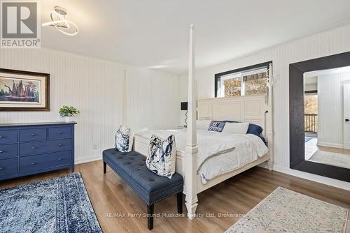 Large Primary bedroom - 336 Clear Lake Road, Seguin, ON - Indoor Photo Showing Bedroom