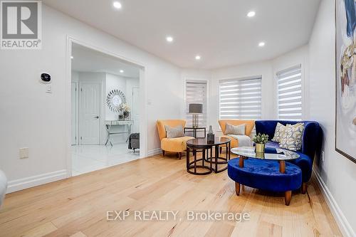 14 Prince Drive, Bradford West Gwillimbury, ON - Indoor