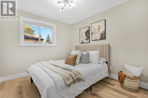 9 Windermere Court, Welland (N. Welland), ON - Indoor Photo Showing Bedroom