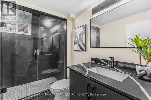 9 Windermere Court, Welland (N. Welland), ON - Indoor Photo Showing Bathroom