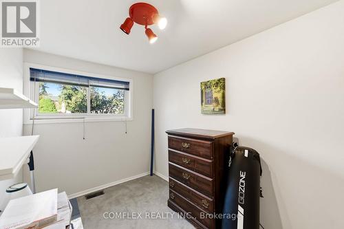 805 Highland Court, Peterborough, ON - Indoor