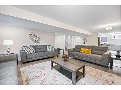 6 Woodland, Kingsville, ON 