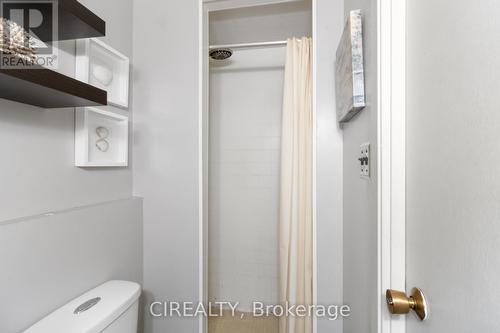 53 Christie Crescent, Barrie, ON - Indoor Photo Showing Bathroom