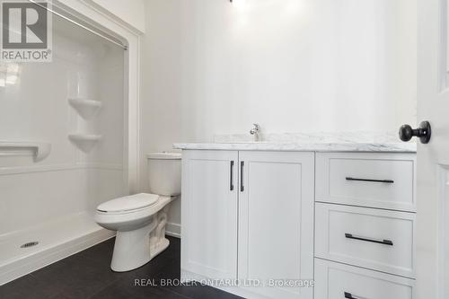 16 Margaret Graham Terrace, Smiths Falls, ON - Indoor Photo Showing Bathroom