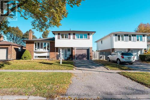 25 BRYANT ROAD  Ajax, ON L1S 2Y5