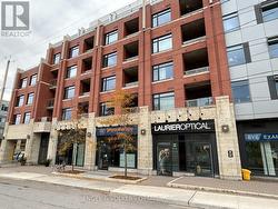 303 - 60 SPRINGHURST AVENUE  Ottawa, ON K1S 5V7