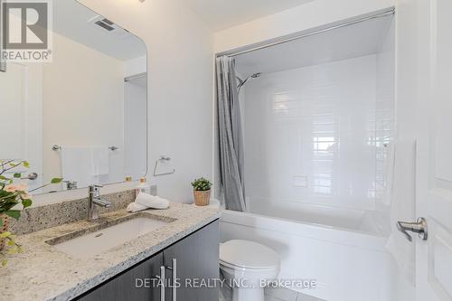 717 - 238 Besserer Street, Ottawa, ON - Indoor Photo Showing Bathroom