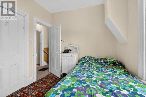20 Florence Street, Ottawa, ON - Indoor Photo Showing Bedroom