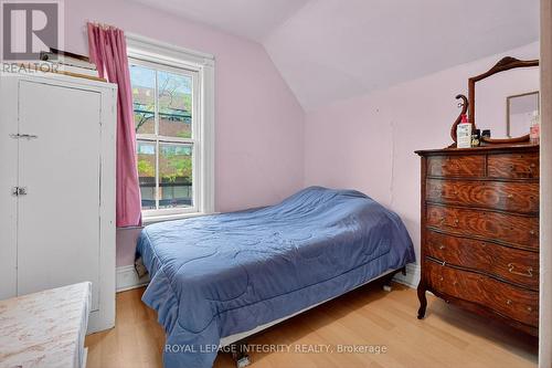 20 Florence Street, Ottawa, ON - Indoor Photo Showing Bedroom
