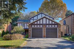11 ELKPATH AVENUE  Toronto, ON M2L 2V9