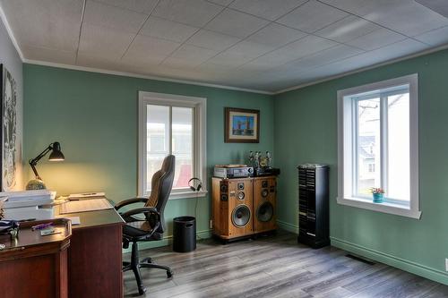 Salon - 445 Rue Notre-Dame, Nicolet, QC - Indoor Photo Showing Office