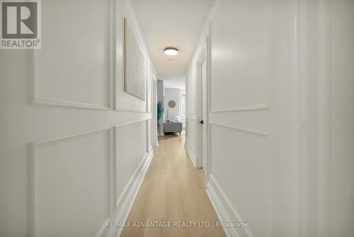 408 - 460 Wellington Street, London East (East F), ON - Indoor Photo Showing Other Room