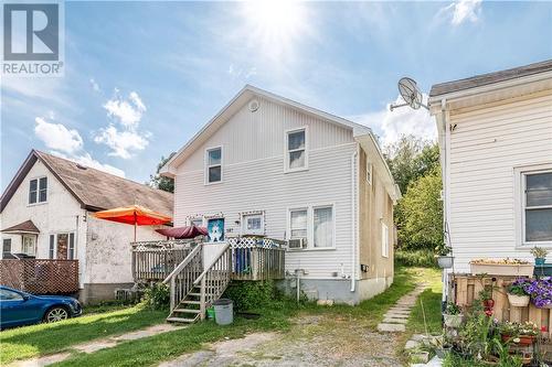 507 Melvin Avenue  Sudbury, ON P3C 4X7