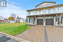 217 BELFORD CRESCENT  Ottawa, ON K1Z 7A9