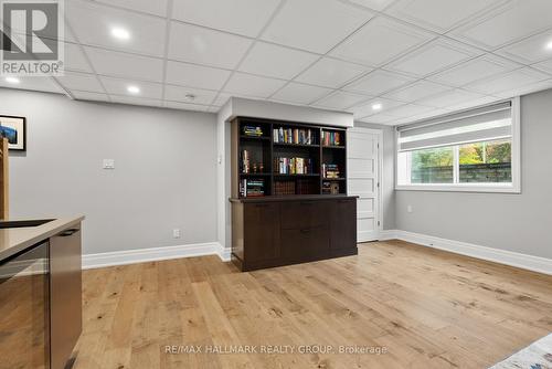Two large windows give lots of sunlight! - 217 Belford Crescent, Ottawa, ON - Indoor