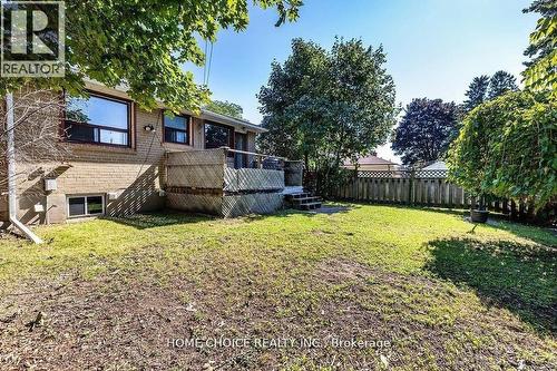 1014 Centre Street N, Whitby, ON - Outdoor