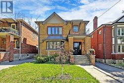 33 BRAEMAR AVENUE  Toronto, ON M5P 2L1