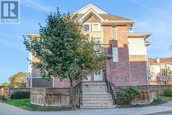 2 - 2 STONEBANK CRESCENT  Ottawa, ON K2H 9M4