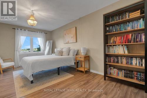 2 - 2 Stonebank Crescent, Ottawa, ON - Indoor Photo Showing Bedroom