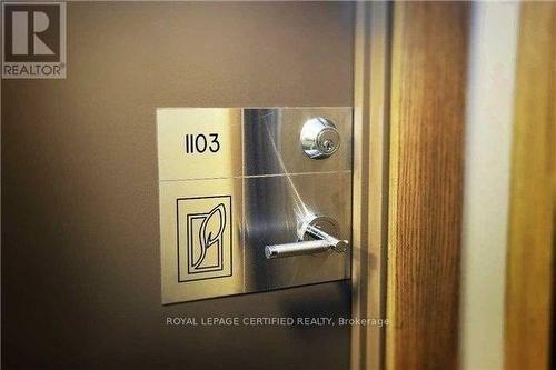 1103 - 4099 Brickstone Mews, Mississauga, ON - Indoor Photo Showing Other Room