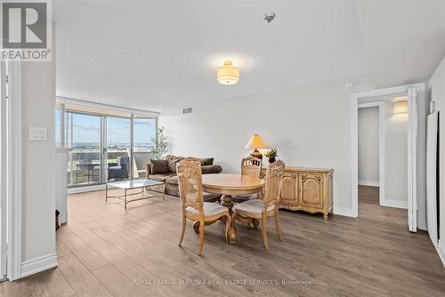 1107 - 5090 Pinedale Avenue, Burlington, ON - Indoor Photo Showing Dining Room