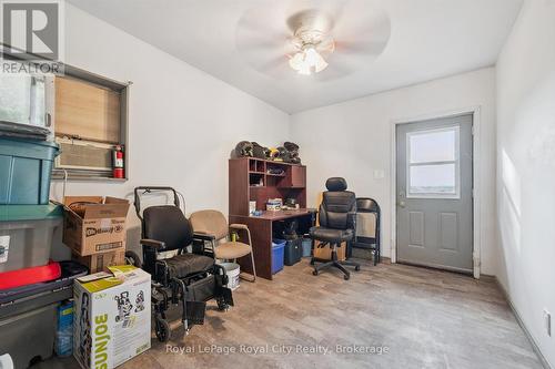 4769 Wellington Road 32 Road, Puslinch, ON - Indoor Photo Showing Office