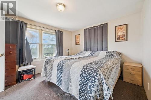 4769 Wellington Road 32 Road, Puslinch, ON - Indoor Photo Showing Bedroom