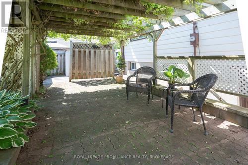 862 Berwick Place, Kingston (South Of Taylor-Kidd Blvd), ON - Outdoor With Deck Patio Veranda