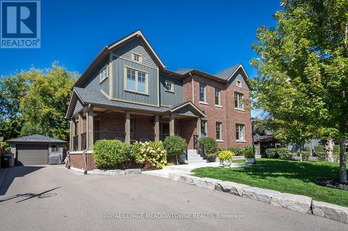 29 Barton Street, Milton, ON - Outdoor With Facade