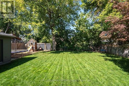 29 Barton Street, Milton, ON - Outdoor