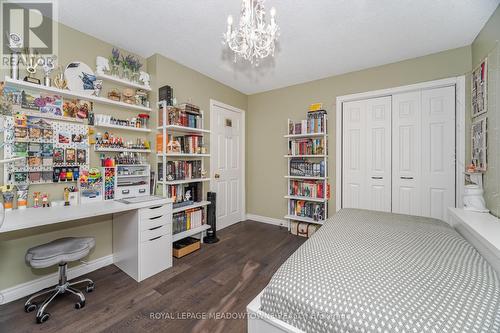 6 Hollis Crescent, East Gwillimbury, ON - Indoor Photo Showing Office