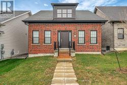 677 WILKINS GATE  Cobourg, ON K9A 0C1