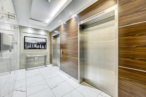 Elevator - 1008-51 Place Charles-Le Moyne, Longueuil (Le Vieux-Longueuil), QC - Indoor