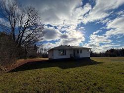 15 Route MacKay  Cascapédia/Saint-Jules, QC G0C 1T0