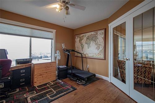 454 Ridge Place, Penticton, BC - Indoor