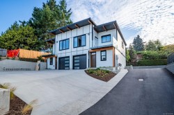2547 Doctors Rd  Nanaimo, BC V9S 3V4