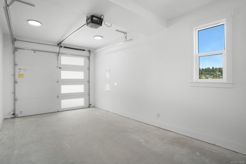 2547 Doctors Rd, Nanaimo, BC 