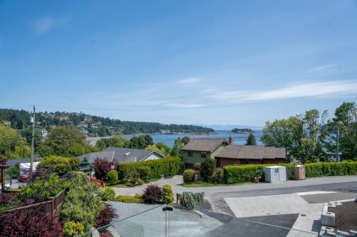 2547 Doctors Rd, Nanaimo, BC 