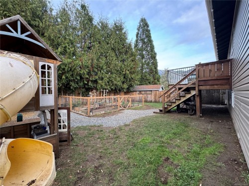 413 Cedar Cres, Gold River, BC 