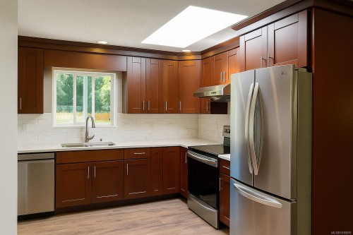 2303 Jingle Pot Rd, Nanaimo, BC 