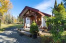 681 Turner Rd, Parksville, BC 