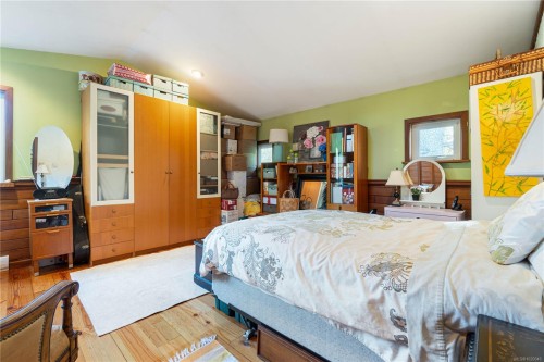 681 Turner Rd, Parksville, BC 